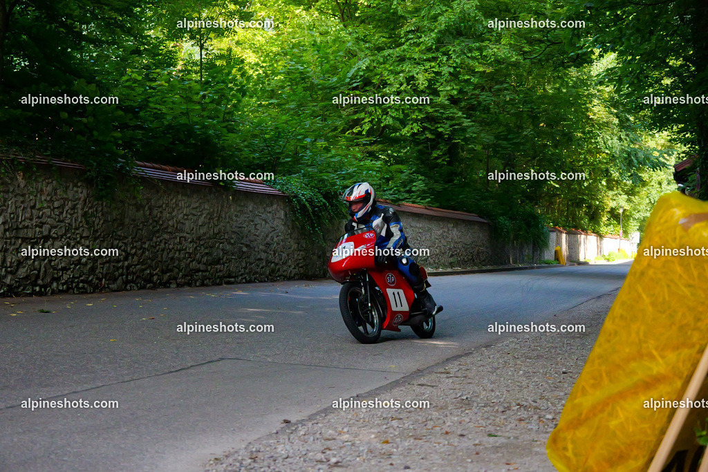 P1015446 | Erleben Sie atemberaubende, hochqualitative Fotos Ihrer Fahrt entlang der malerischen Alpenstraßen. Besuchen Sie alpineshots.com, um professionelle Aufnahmen Ihrer unvergesslichen Reise zu finden und zu kaufen - Realisiert mit Pictrs.com