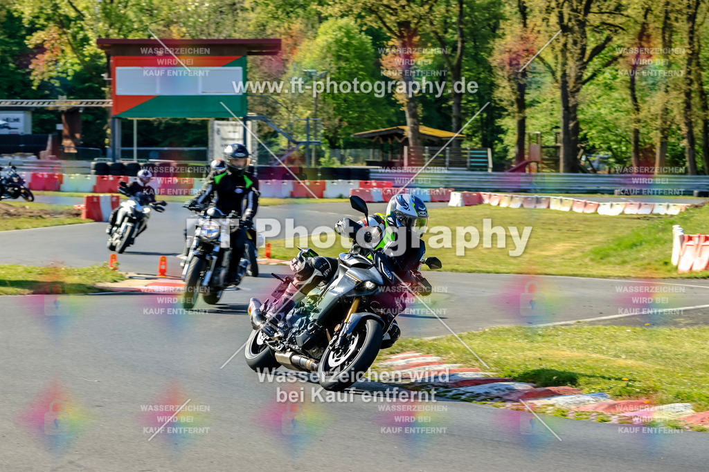 _OTO1338 | Hier findet Ihr Bilder von Touristenfahrten auf der Nürburgring Nordschleife oder von anderen Veranstaltungen die ich besucht habe. Viel Spass beim Durch Schauen 