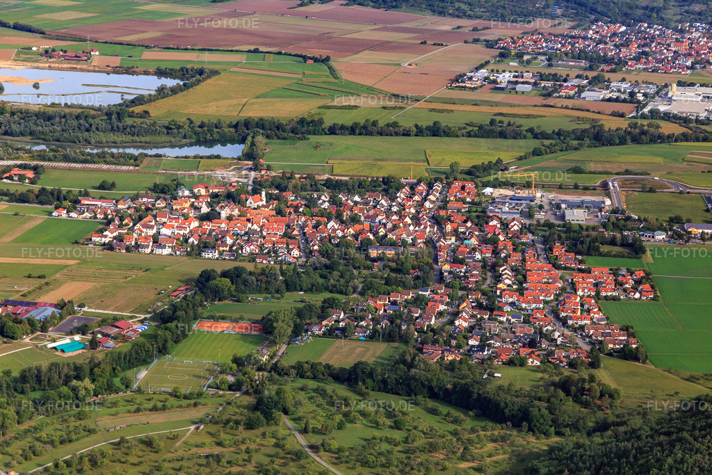 Luftbild: Ortsansicht von Süden im Ortsteil Bühl in Tübingen im Bundesland Baden-Württemberg in Deutschland. Foto: IMG_008687.jpg vom 27.08.2020 durch Werner Riehm/FLY-FOTO.de