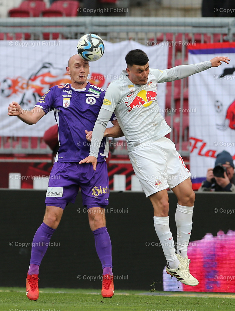 A_LUI_21042024_24 | SPORT,FUSSBALL.ADMIRAL BUNDESLIGA RED BULL SALZBURG-AUSTRIA KLAGENFURT. 21.04.2024 IM BILD: FLAVIUS DANILIUC  (SALZBURG) UND NICOLAS WIMMER (KLAGENFURT) FOTO.FOTOLUI/MW