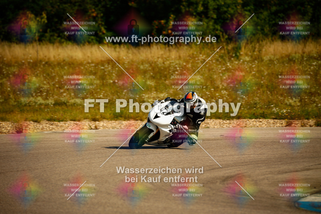 _MOT8569 | Hier findet Ihr Bilder von Touristenfahrten auf der Nürburgring Nordschleife oder von anderen Veranstaltungen die ich besucht habe. Viel Spass beim Durch Schauen 