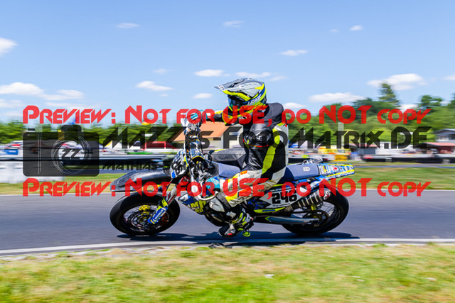 MaZZes_FotoMatrix_220702_1379 | S4