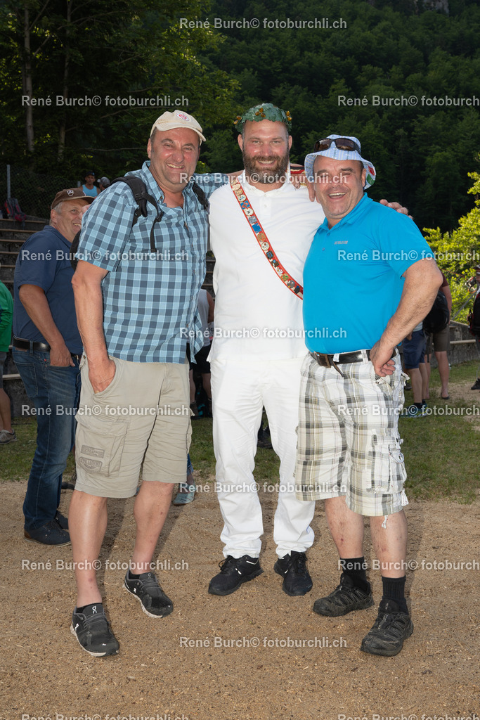 DSC07800 | René Burch leidenschaftlicher Fotograf aus Kerns in Obwalden.  Hier finden sie Sport, Landschaft und Natur Fotografie.
 - Realisiert mit Pictrs.com