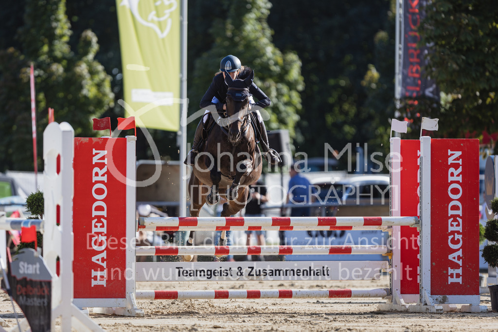 220828_Delbrueck_A2-Spr-247 | Deine schönsten Turniermomente als professionelle Fotos! Entdecke hochwertige Pferdesport-Fotografie im Online-Shop. Jetzt Fotos finden & bestellen!