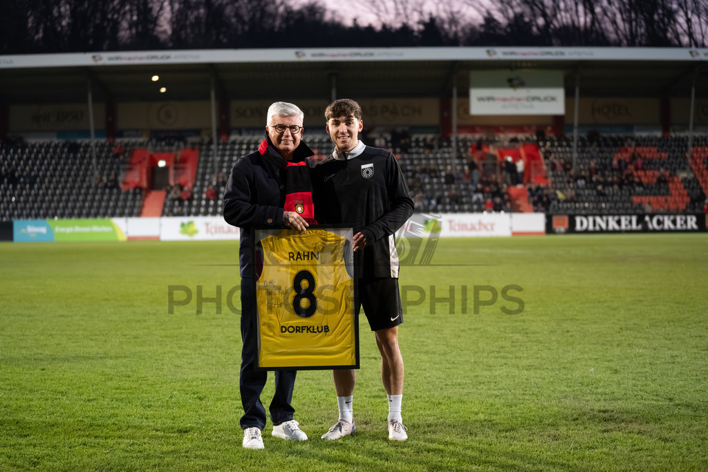 SG Sonnenhof Grossaspach vs. TSV Steinbach Haiger, Fussball, Regionalliga Suedwest, 25. Spieltag, 20.03.2026 | Elias Rahn (SG Sonnenhof Großaspach, #08),SG Sonnenhof Grossaspach vs. TSV Steinbach Haiger, Fussball, Regionalliga Suedwest, 25. Spieltag, 20.03.2026Foto: photosbyphips/Philip Ziegler
