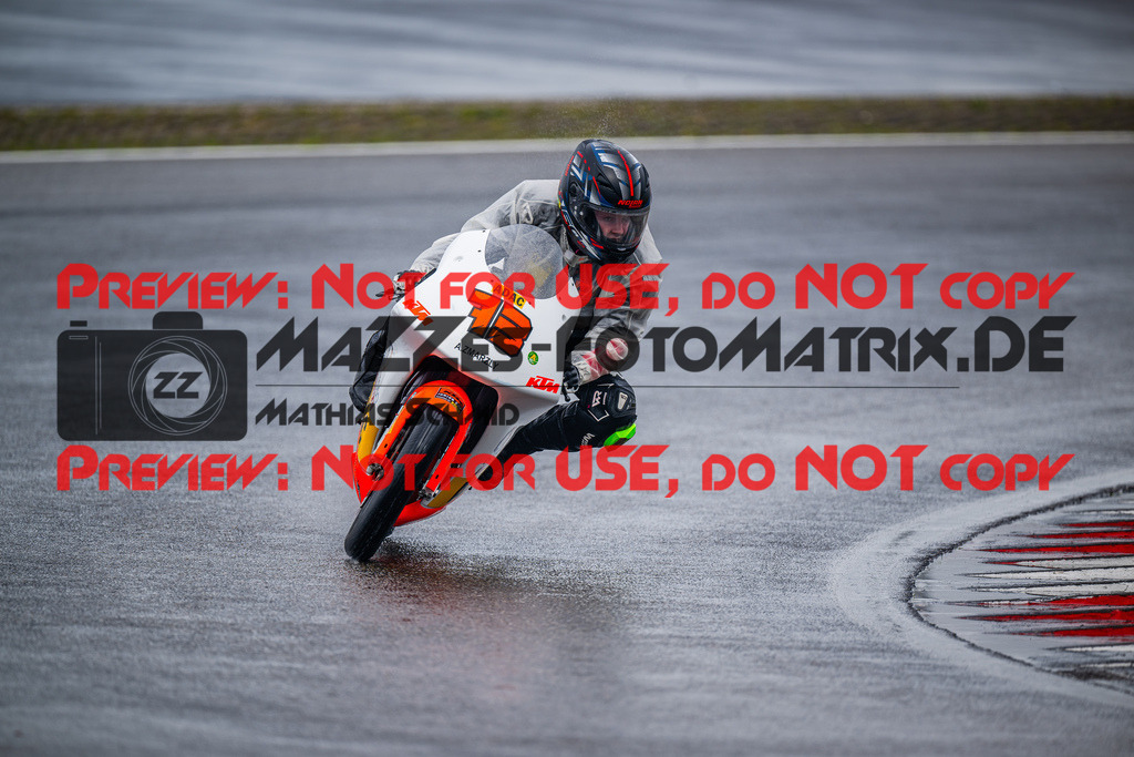 MaZZes_FotoMatrix_240830_6007705_2938 | SSP300