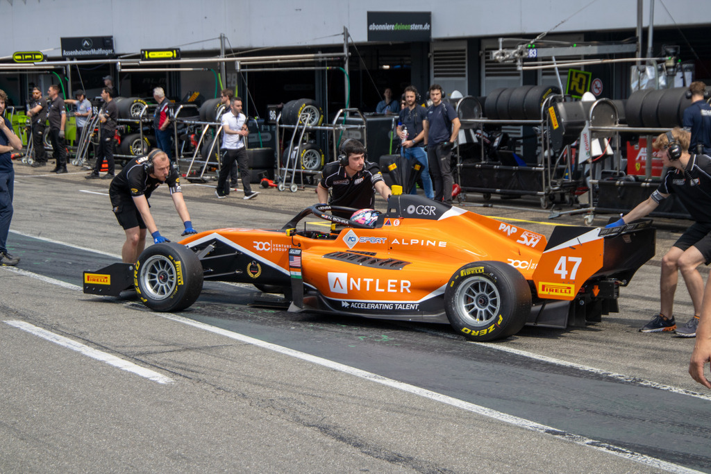 10. Mai 2024, Hockenheimring (Deutschland: Freies Training der FRECA (Formula regional by Alpine 2024). Bild: Nikhil Bohra (MP Motorsport) | 10. Mai 2024, Hockenheimring (Deutschland: Freies Training der FRECA (Formula regional by Alpine 2024). Bild: Nikhil Bohra (MP Motorsport) - Realisiert mit Pictrs.com