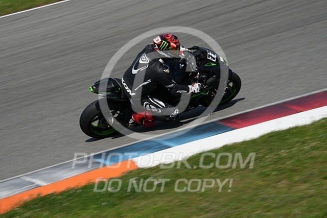 2024_07_19_PBK_14640 | Sportfotografie; SlowMotion; Video; Rennstrecke; Hafeneger; Speer; Racing; RSE; BMW; CBO; Trackday; Motorsportarena; Hockenheimring; Brno; Most; Barcelona; Valencia