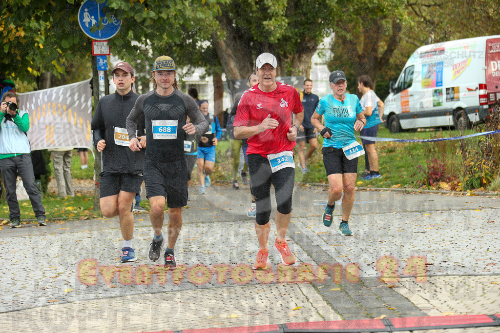 241020_1018_EX1_8667 | Sportfotografie im Rhein-Sieg Kreis, Köln, Bonn, NRW, Rheinland Pfalz, Hessen, etc. Unser Tätigkeitsfeld umfasst den Laufsport vom Volkslauf über den Marathon, Duathlon, Triathon bis zum Ultralauf wie Kölnpfad Ultra oder Schindertrail.
