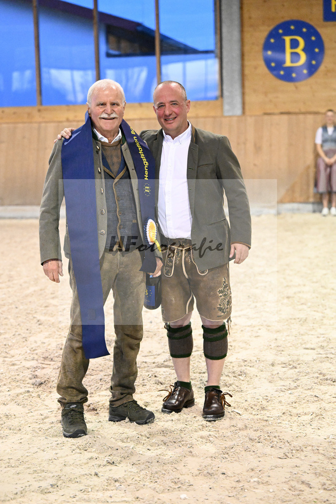 Ehrung Hannes Meindl_5250877 | hf-fotografie - Realisiert mit Pictrs.com