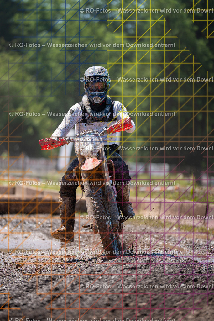 1 Lauf Schlüchtern IGE 2026-627 | Sportfotografie von RO-Fotos: Motorsport, Motocross, Enduro, Laufveranstaltungen und Triathlon. Professionelle Fotos von Sportlern und Events. - Realisiert mit Pictrs.com