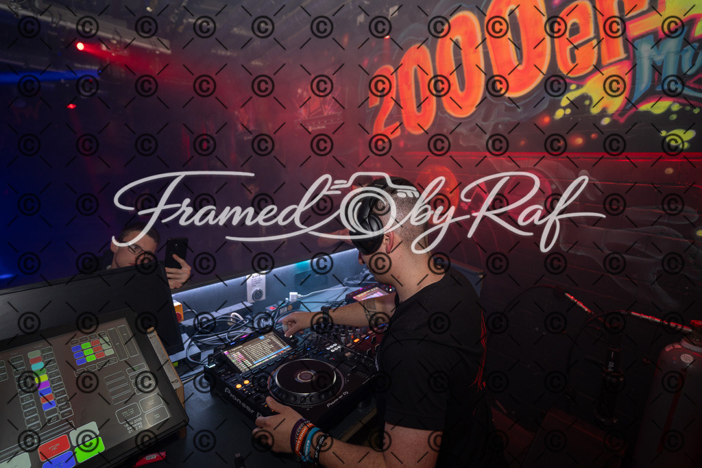 Try_a_little_harder_17.04.2026-44 | Professioneller Online-Store für hochwertige Fotografie: Entdecke einzigartige Bilder aus Street, Events und Lifestyle. Sichere dir exklusive Prints und digitale Downloads in bester Qualität für dein Zuhause oder Projekte. - Realisiert mit Pictrs.com