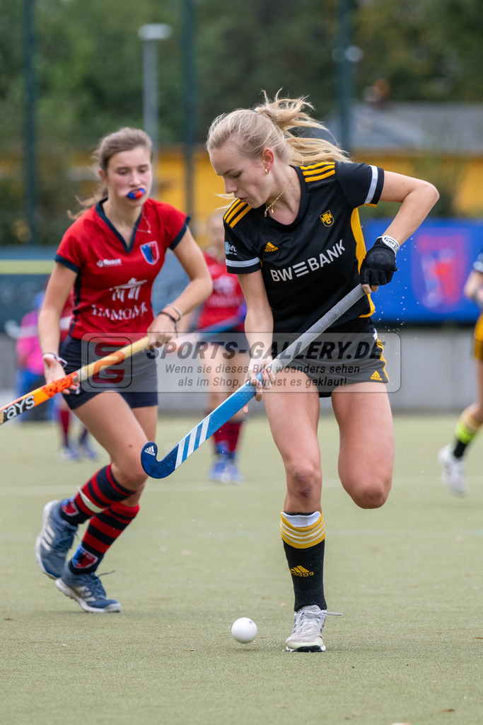 SFE_20231022_0065 | Deutsche Meisterschaft Weibliche U16 Finale Berliner HC - Harvestehuder THC am 22.10.2023 in Köln (Düsseldorfer Hockeyclub 1905 e.V.), Photo: Stephan Fehrmann 2023 (Sports-Gallery)