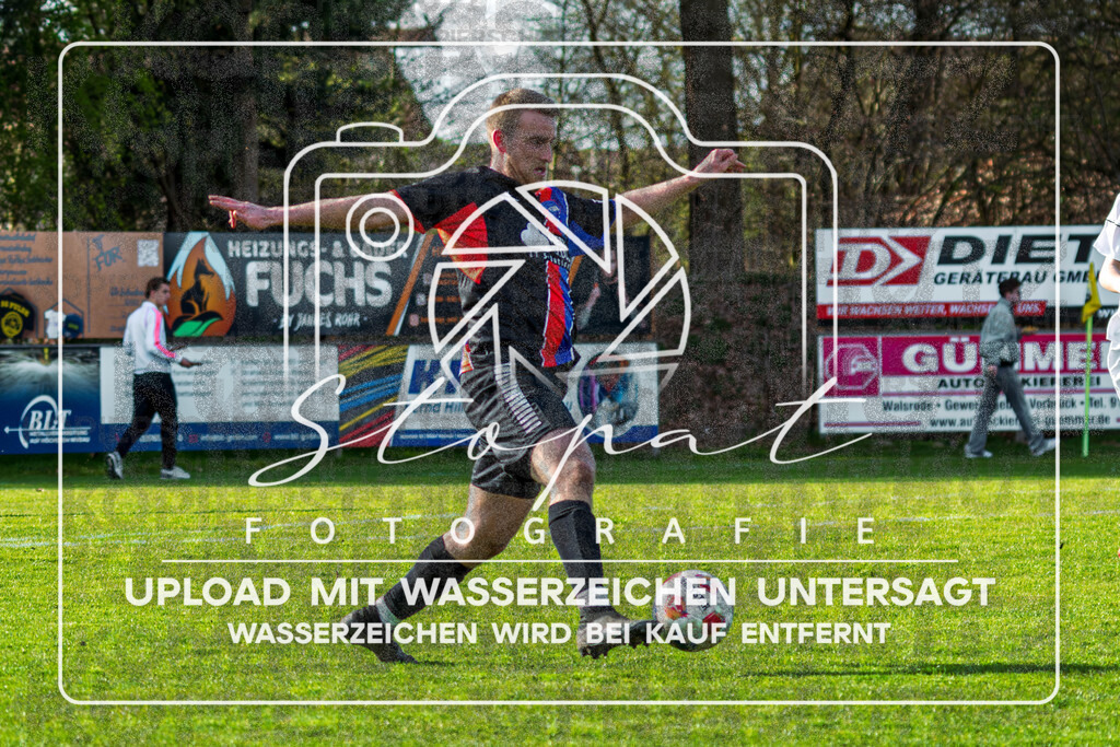 FGFS-LEN-1000 | Nico Geschwentner (Eintracht Leinetal #04) beim Herren Kreisliga HK Spiel zwischen FG Fulde-Stellichte und Eintracht Leinetal im Fulder Zentralstadion, Fulde (Simon Paul Stopat) - Realisiert mit Pictrs.com