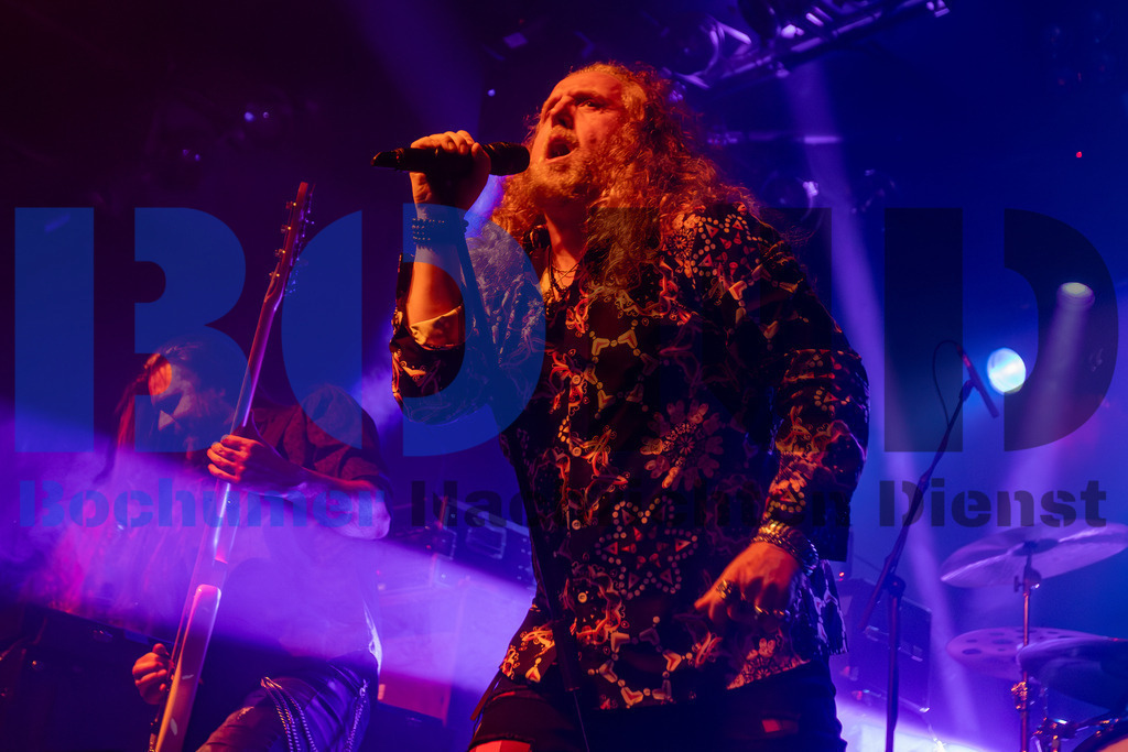 SES_NURDIO20250102-6 | bond - Realisiert mit Pictrs.com