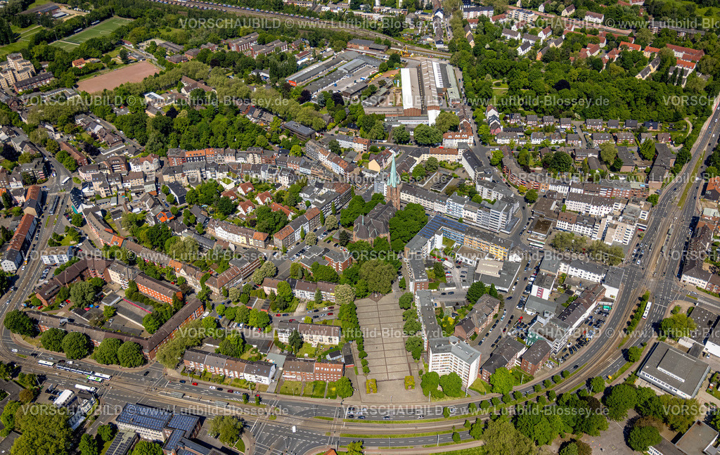Gelsenkirchen230510843 | Luftbild, Kirche St. Hippolythus, Josef-Büscher-Platz, Horst, Gelsenkirchen, Ruhrgebiet, Nordrhein-Westfalen, Deutschland