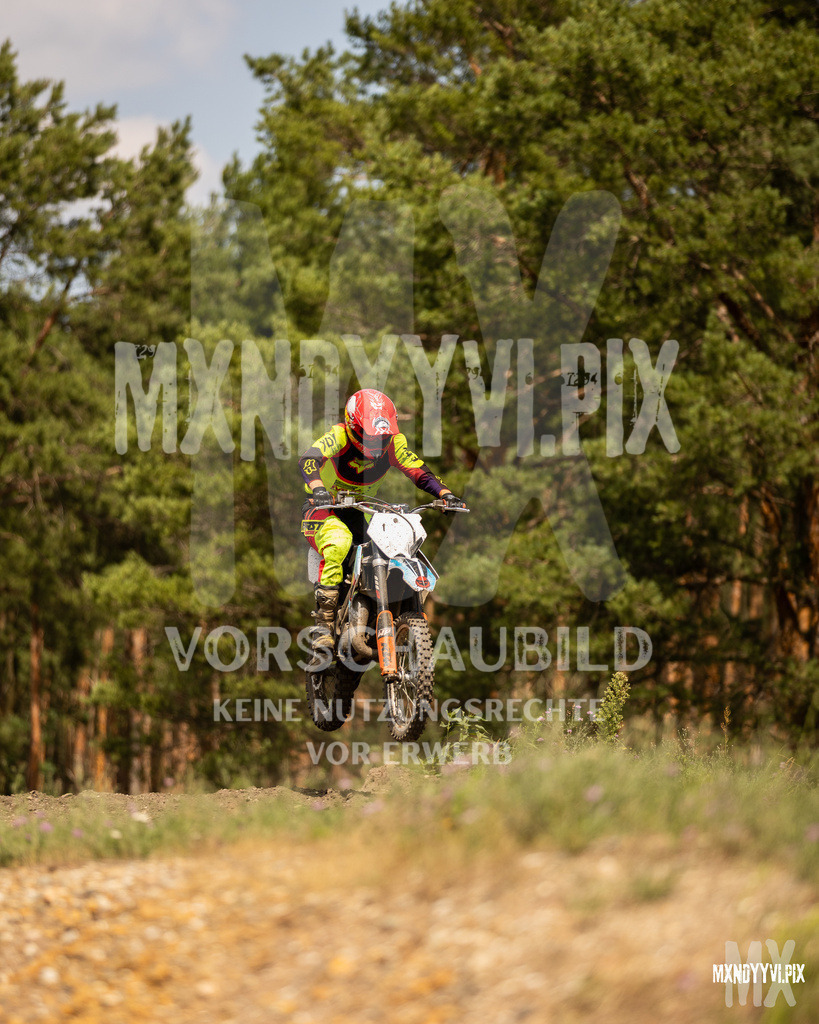 866A1921 | mxndyyvipix