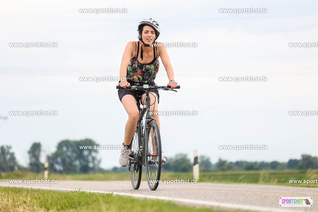BR8A5380 | Stadttriathlon Erding 2025. #yourpictrs #sportshot_your_pictrs @Sportshotphotography #stadttriathlonerding Copyright: www.sportshot.de