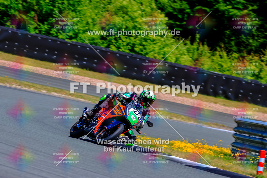 _TCM6322 | Hier findet Ihr Bilder von Touristenfahrten auf der Nürburgring Nordschleife oder von anderen Veranstaltungen die ich besucht habe. Viel Spass beim Durch Schauen 