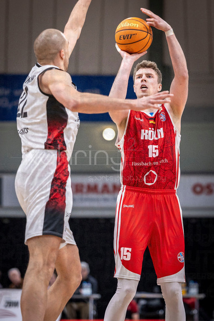 Barmer 2. Basketball Bundesliga ProA: Bayer Giants Leverkusen vs. RheinStars Koeln, 04.04.26 | Leverkusen, 04.04.26 -Björn Rohwer (RheinStars Köln, 15) während des Spiels der Barmer 2. Basketball Bundesliga ProA: Bayer Giants Leverkusen vs. RheinStars Koeln in der Ostermann Arena in Leverkusen.
