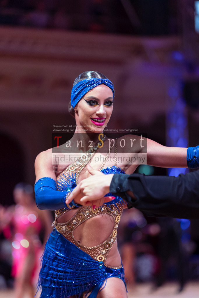 20250705_WDSF_Open_U21_Lat-dC25-4721 | Tanzsportbilder, Standardtanz, Lateintanz, WDSF, DTV, LTVB, dancecomp, goc, hessen tanzt, blaues band der spree, walzer, tango, wiener walzer, slowfox, quickstepp, samba, rumba, cha-cha-cha, paso doble. jive, hd-kroft photography, turniertanzsport