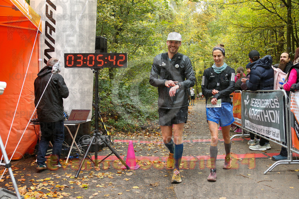 251026_1307_EX1_2561 | Sportfotografie im Rhein-Sieg Kreis, Köln, Bonn, NRW, Rheinland Pfalz, Hessen, etc. Unser Tätigkeitsfeld umfasst den Laufsport vom Volkslauf über den Marathon, Duathlon, Triathon bis zum Ultralauf wie Kölnpfad Ultra oder Schindertrail.