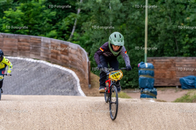 BayBMX2026-05573 | Fotogalerie von Thomas Dettweiler mit Eventbildern und lizenzfreien Fotos. Perfekt als Wandbild, für Büro, Website oder private Nutzung. - Realisiert mit Pictrs.com