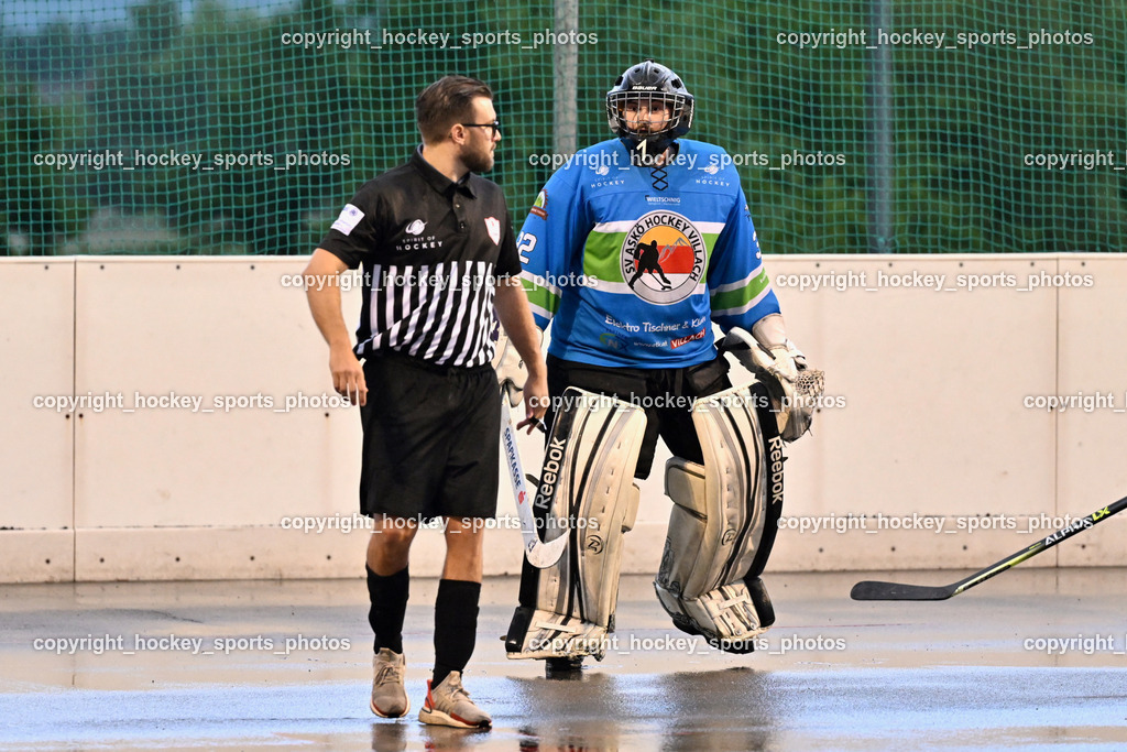 VAS Ballhockey Villach vs. ASKÖ Villach Ballhockey | Samrock Markus Referee, #32 Baumann Rene, VAS Ballhockey Villach vs. ASKÖ Villach Ballhockey, VAS Ballhockey Villach vs. ASKÖ Villach Ballhockey am 28.05.2025 in Villach (Alpen Arena ), Austria, (Photo by Bernd Stefan)