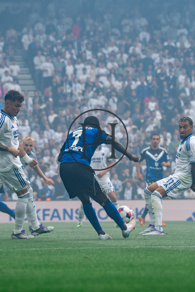 FC Kopenhagen - Hamburger Sport Verein 12.07.2025 | Gänsehaut-Atmosphäre im Parken  - Realisiert mit Pictrs.com