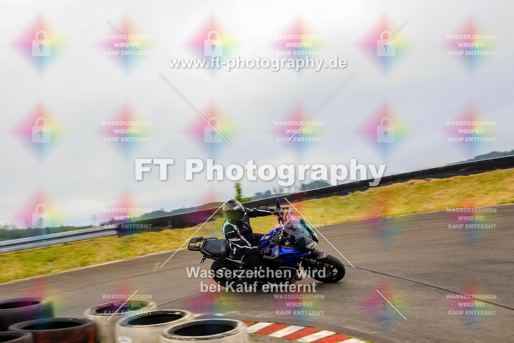 OBK-5977 | Hier findet Ihr Bilder von Touristenfahrten auf der Nürburgring Nordschleife oder von anderen Veranstaltungen die ich besucht habe. Viel Spass beim Durch Schauen 