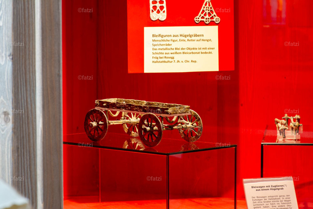 Bergbau-Museum Innen _fatzi_20230908-142536 | Fatzi Bilder-Archiv! 
Die Bilder sind für private Nutzung lizenzfrei. Die kommerzielle Nutzung ist möglich und erwünscht, jedoch bitte ich um vorherige Kontaktaufnahme per E-Mail (info@fatzi.at) oder unter +43 650 7828269 - Realisiert mit Pictrs.com