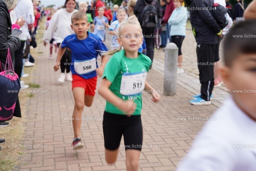 DSC05086 | Lichterlauf  - Realisiert mit Pictrs.com