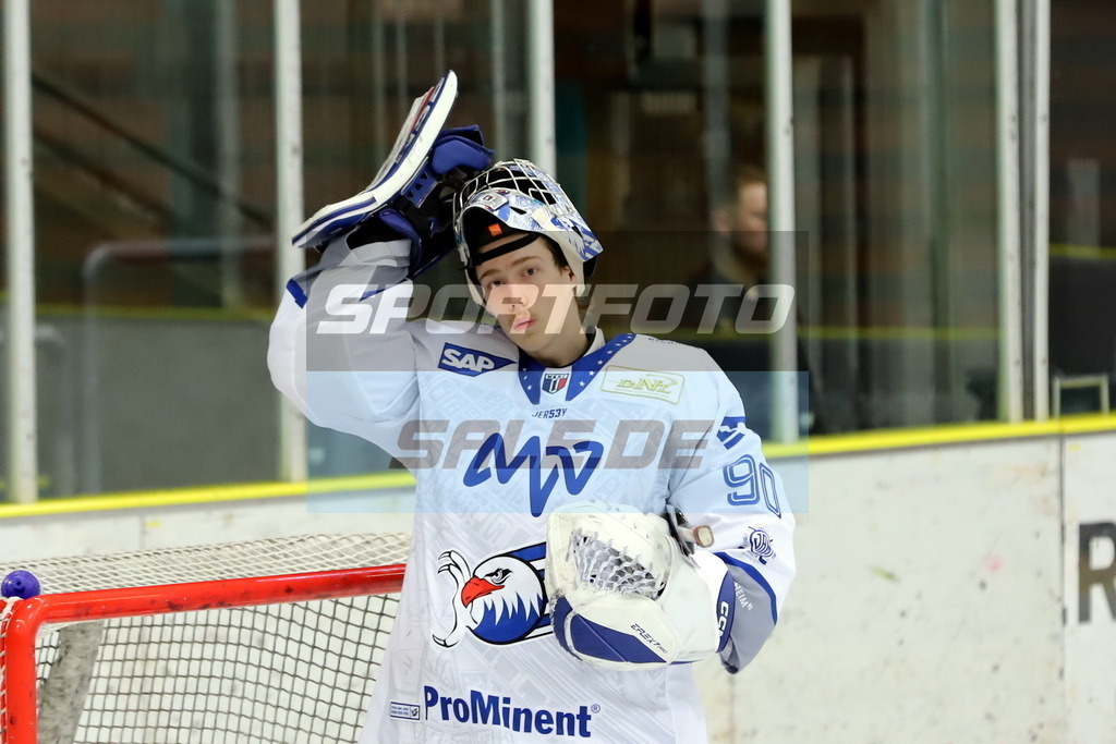 Mika Hennig JAM | Mika Hennig JAM - Realisiert mit Pictrs.com