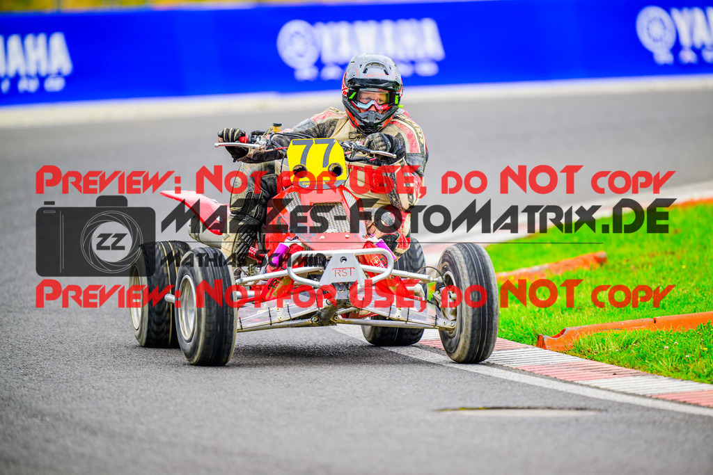 MaZZes_FotoMatrix_240609_6007705_7051 | QUAD