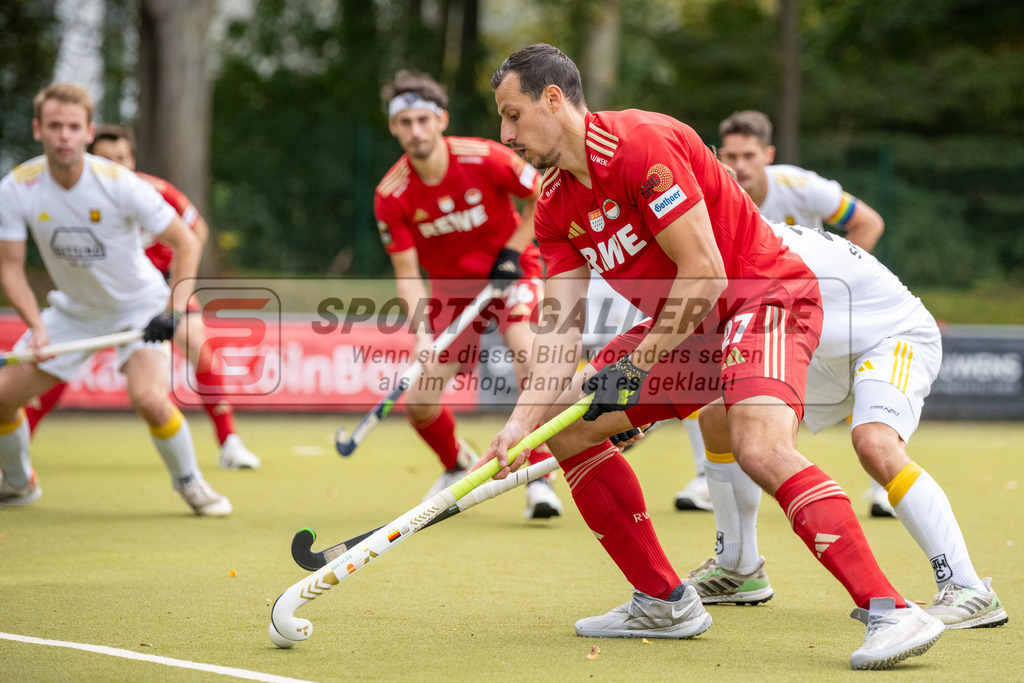 SFE_20231014_0048 | Hockey 1. Bundesliga Herren Rot-Weiss - Harvestehuder THC am 14.10.2023 in Köln (KTHC Stadion Rot-Weiss Köln Tennis and Hockey Club), Photo: Stephan Fehrmann 2023 (Sports-Gallery)
