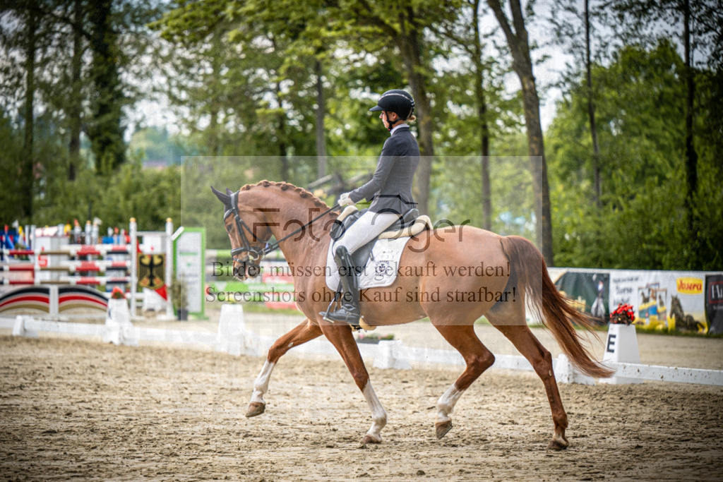 DOS_2052 | Reitturnier Venne - Realisiert mit Pictrs.com