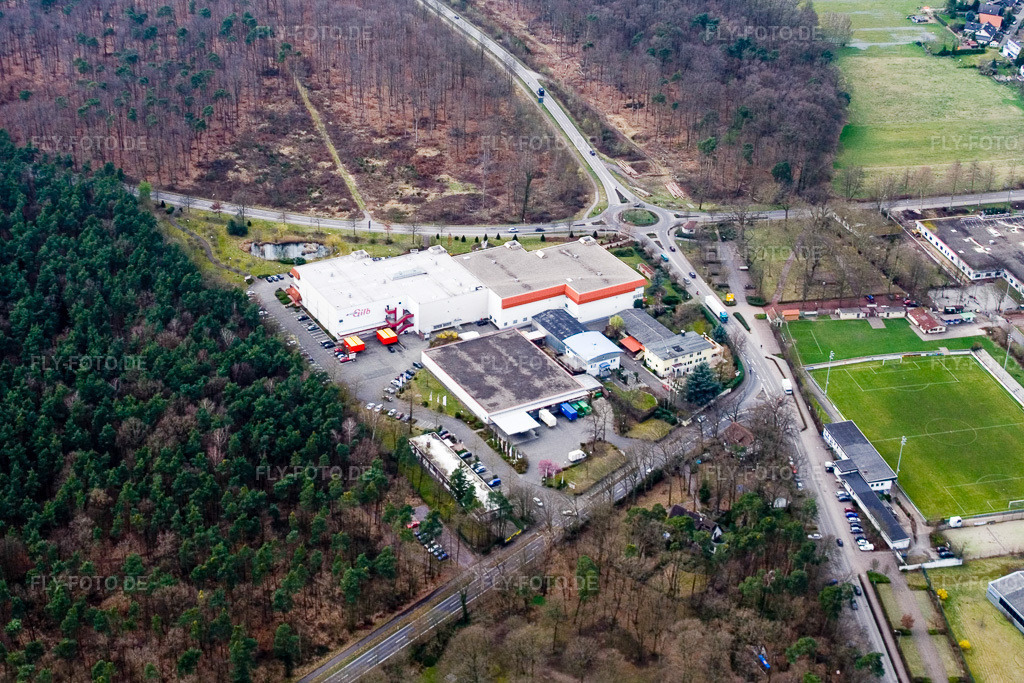 Luftbild: Herxheim, Gewerbegebiet von Südosten, Möbel Gilb in Herxheim bei Landau im Bundesland Rheinland-Pfalz in Deutschland. Foto: IMG_9795.jpg vom 15.03.2008 durch Werner Riehm/FLY-FOTO.de