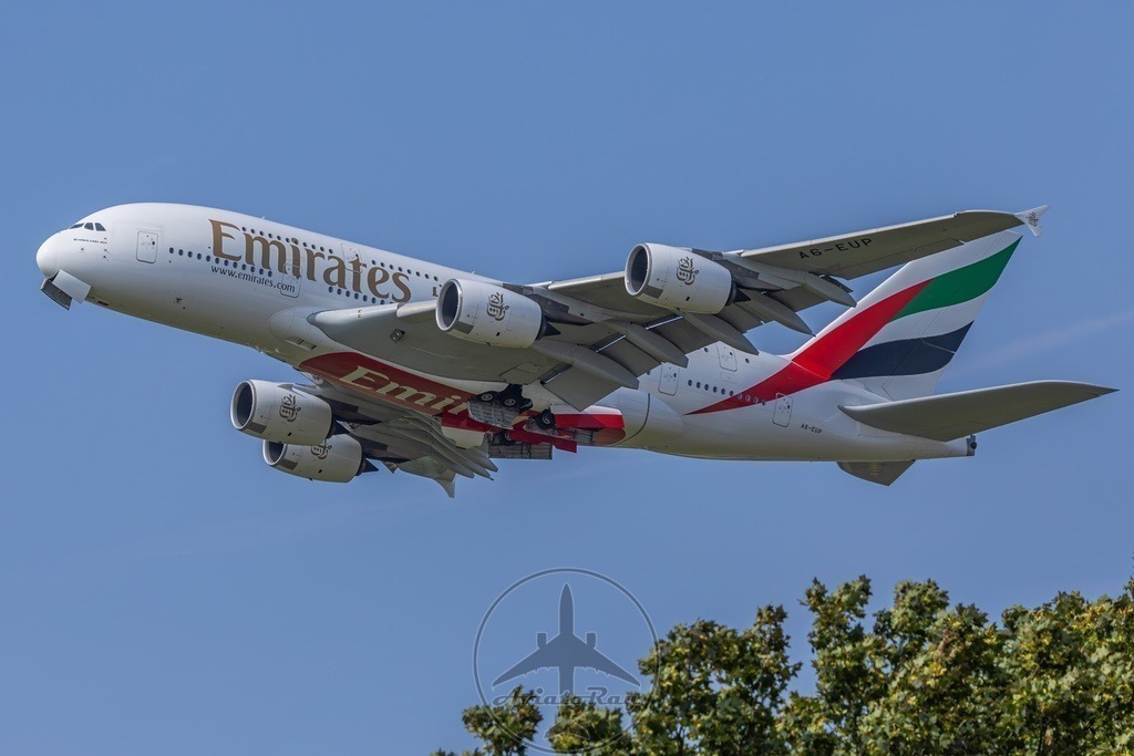 EK56-A388-A6-EUP-DUS-DXB-20240822-1-TPAI-upscale-2x | Browse breathtaking aviation photography and order high-quality prints from AviatoRay's gallery. Perfect for enthusiasts and collectors. - Realisiert mit Pictrs.com