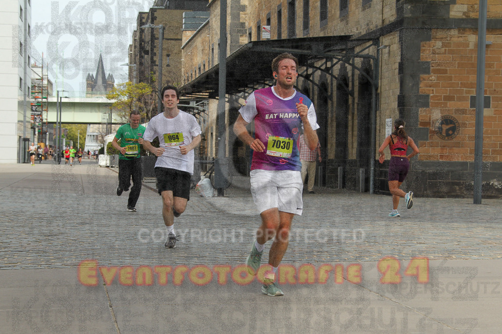 250920_1320_EV4_5254 | Sportfotografie im Rhein-Sieg Kreis, Köln, Bonn, NRW, Rheinland Pfalz, Hessen, etc. Unser Tätigkeitsfeld umfasst den Laufsport vom Volkslauf über den Marathon, Duathlon, Triathon bis zum Ultralauf wie Kölnpfad Ultra oder Schindertrail.