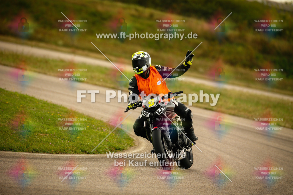 _MOT7784 | Hier findet Ihr Bilder von Touristenfahrten auf der Nürburgring Nordschleife oder von anderen Veranstaltungen die ich besucht habe. Viel Spass beim Durch Schauen 