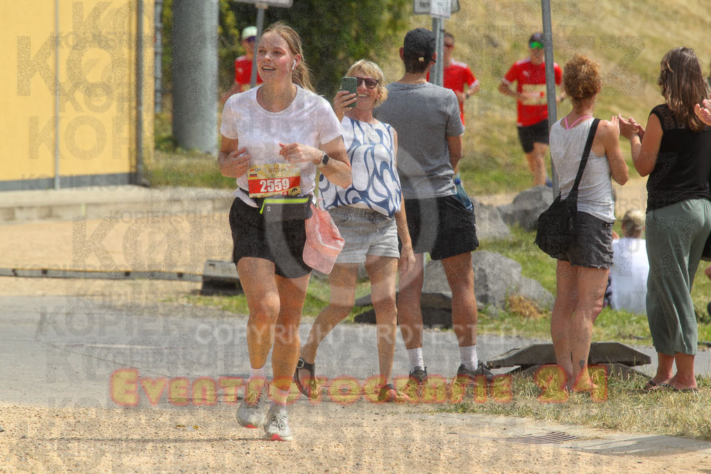 250614_1221_EV4_9734 | Sportfotografie im Rhein-Sieg Kreis, Köln, Bonn, NRW, Rheinland Pfalz, Hessen, etc. Unser Tätigkeitsfeld umfasst den Laufsport vom Volkslauf über den Marathon, Duathlon, Triathon bis zum Ultralauf wie Kölnpfad Ultra oder Schindertrail.