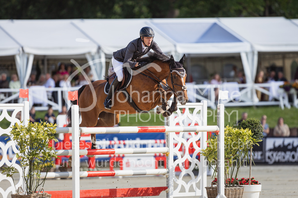 230730_BHO_GrosserPreis-599 | Deine schönsten Turniermomente als professionelle Fotos! Entdecke hochwertige Pferdesport-Fotografie im Online-Shop. Jetzt Fotos finden & bestellen!