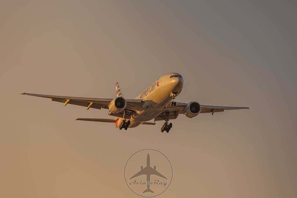 AA94-B772-N788AN-JFK-MAD-20240811-1-topaz-upscale-2x | Browse breathtaking aviation photography and order high-quality prints from AviatoRay's gallery. Perfect for enthusiasts and collectors. - Realisiert mit Pictrs.com