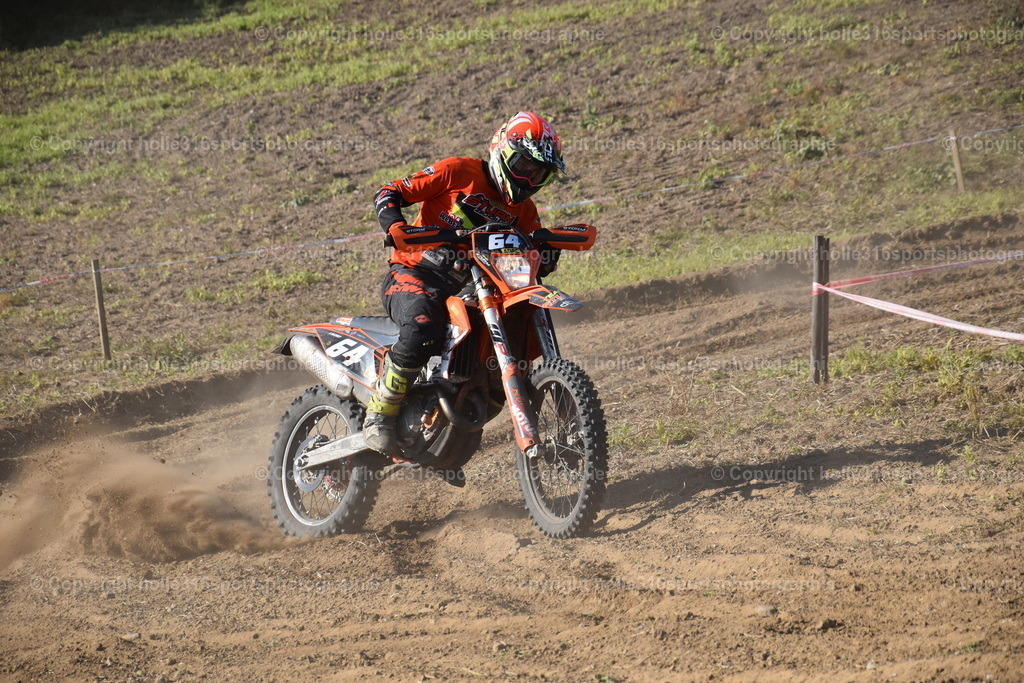 DSC_0528 | Sportfotografie , Motorsport, Motoross, Reitsport, Mointainbike, Enduro,
Landschaft , Outdoor, Eventfotografie, Landschaft, Bilder online bestellen - Realisiert mit Pictrs.com