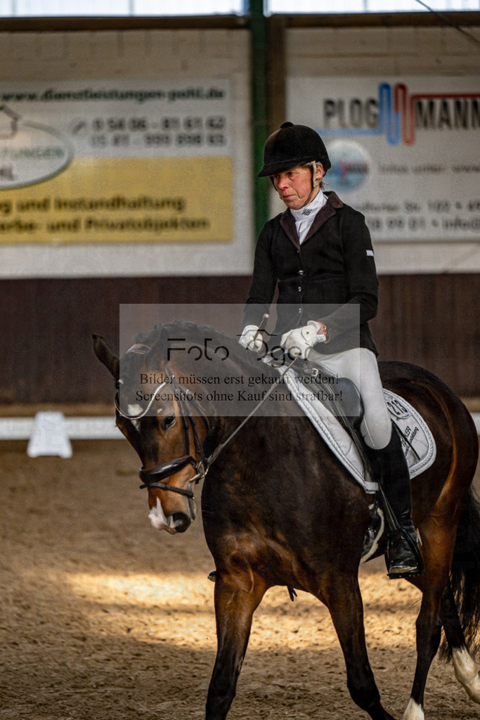 20240308-DOS_4598 | Entdecke hochwertige Reitturnierfotos von Foto Oger. Professionell, emotional und authentisch – jetzt Lieblingsmomente im Shop bestellen.Deutschlandweite Turnierfotografie. - Realisiert mit Pictrs.com