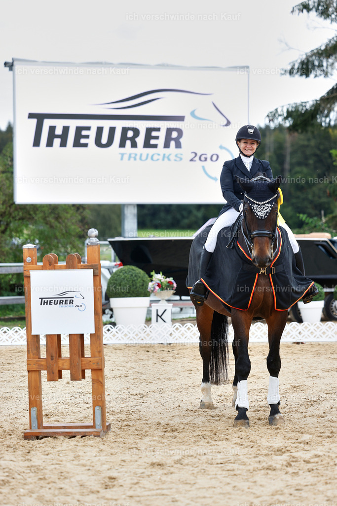 6-Siegerehrung-AMATUER-DRESSUR S_  -StoibPH-3631 | working equitationturnier fotograf videograf stoibphotography marixx film working equitation deutschland reitsport turnierfotografie eventfotografie equestrian events