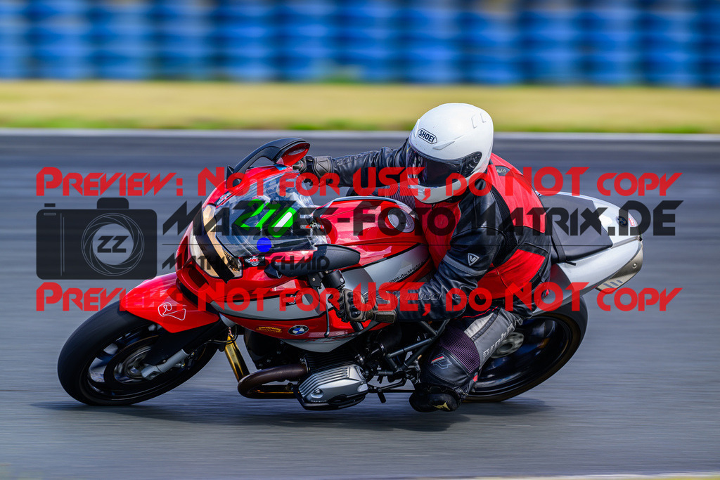 MaZZes_FotoMatrix_240724_6007705_1107 | GRUEN