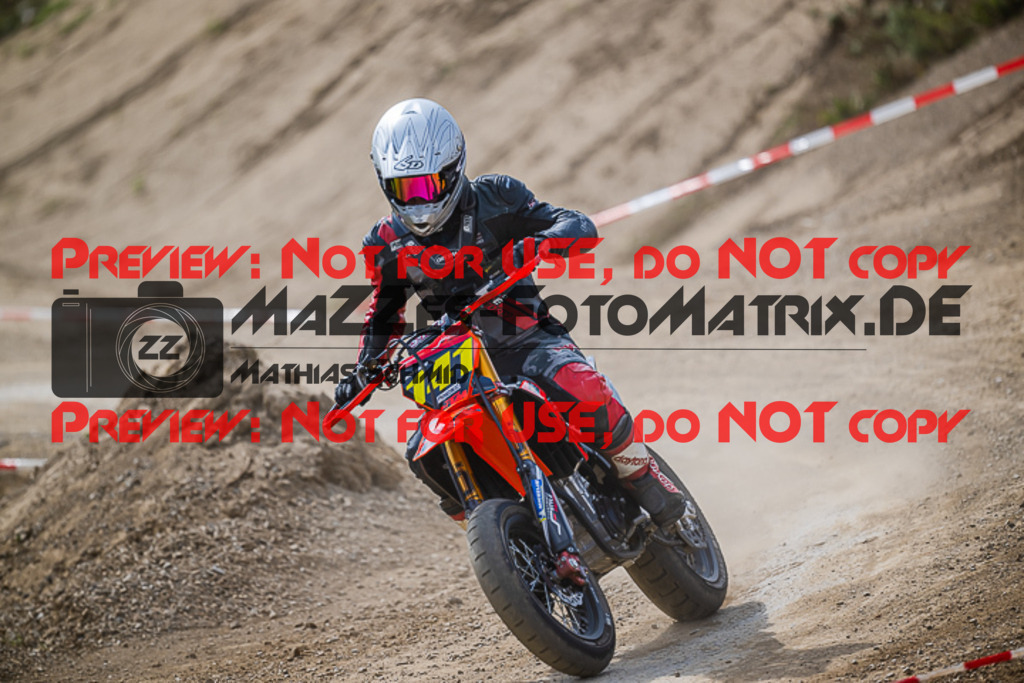 MaZZes_FotoMatrix_220904_0317 | S2