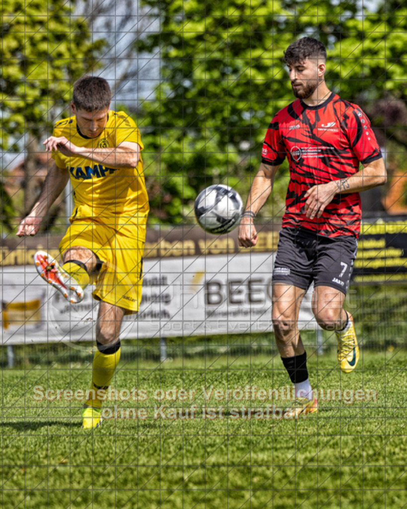20250427_150158_0074-Bearbeitet | Baran Ates (TSV Bad Boll #07)TSV Bad Boll (rot) vs. SV Waldhausen (gelb), Fussball, Landesliga 2 - wfv, 24. Spieltag, Saison 2024/2025, Rasenplatz, Erlengarten 37, 73087 Bad Boll, 27.04.2025 - 15:00 Uhr,Foto: PhotoPeet-Sportfotografie/Peter Harich