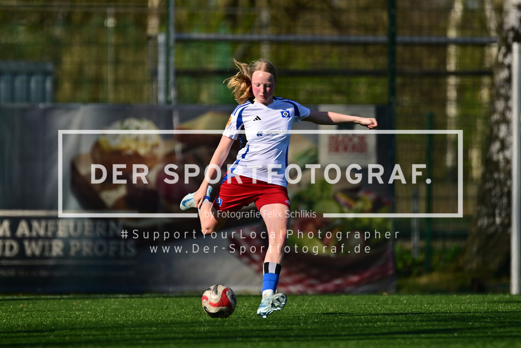 Fußball I Jugend I Saison 2024-2025 I Landesliga I 19. Spieltag I Hamburger SV wU17 - SC Condor mU15 I 47248 | Der Sportfotograf. - Realized with Pictrs.com